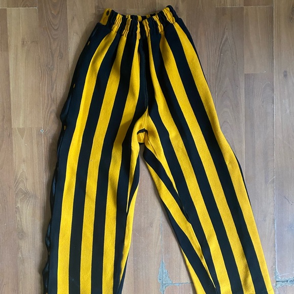 Retro Tearaways - Picture 2 of 3